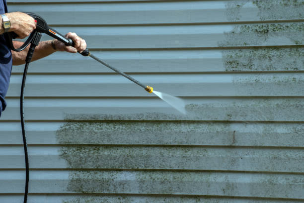 Best Animal Enclosure Cleaning  in Mcdade, TX