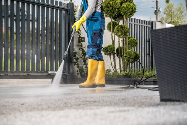 Best Spring Cleaning  in Mcdade, TX